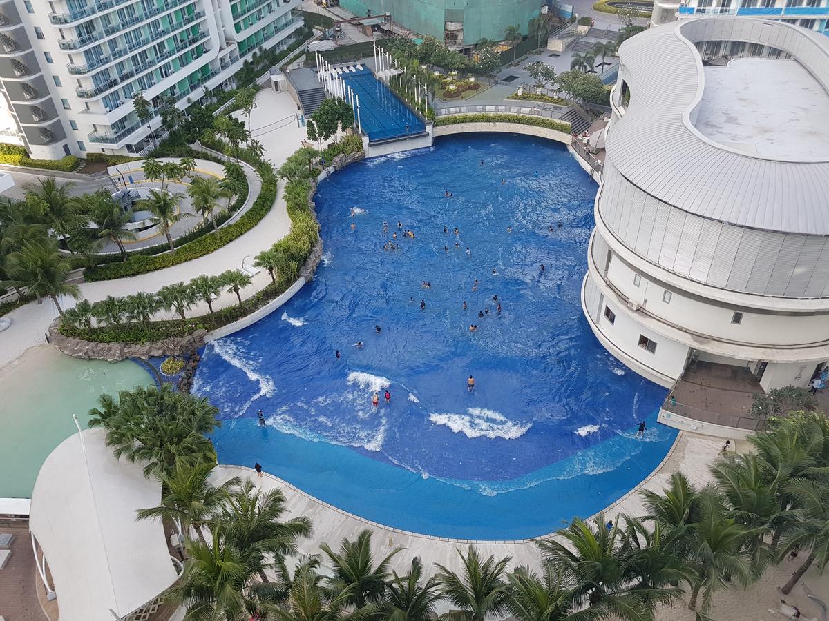 Maui Condotel Azure Residence Manila Exterior foto